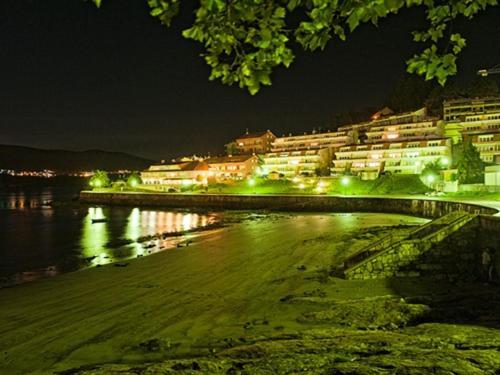 Hotel Playa De Quenxe *